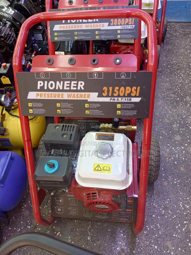 Highly Recommend 3150psi Pioneer Petrol Pressure Washer - main view