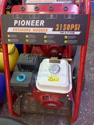 Highly Noted 3150psi Pioneer Petrol Pressure Washer