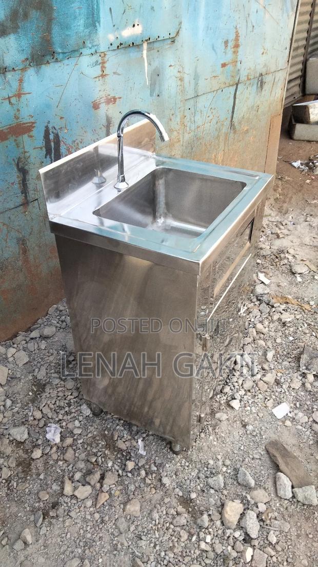 Hand Washing Sink - main view
