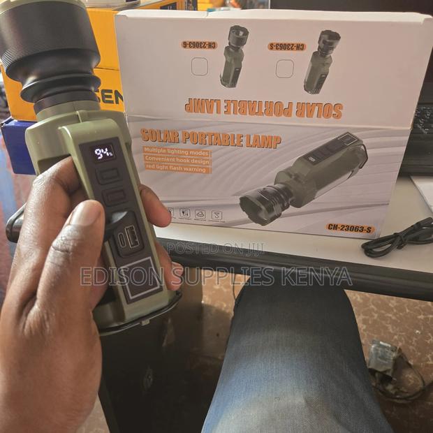 Rechargeable Torch With Solar Charging Panel Led Power Flashlight - thumbnail 3