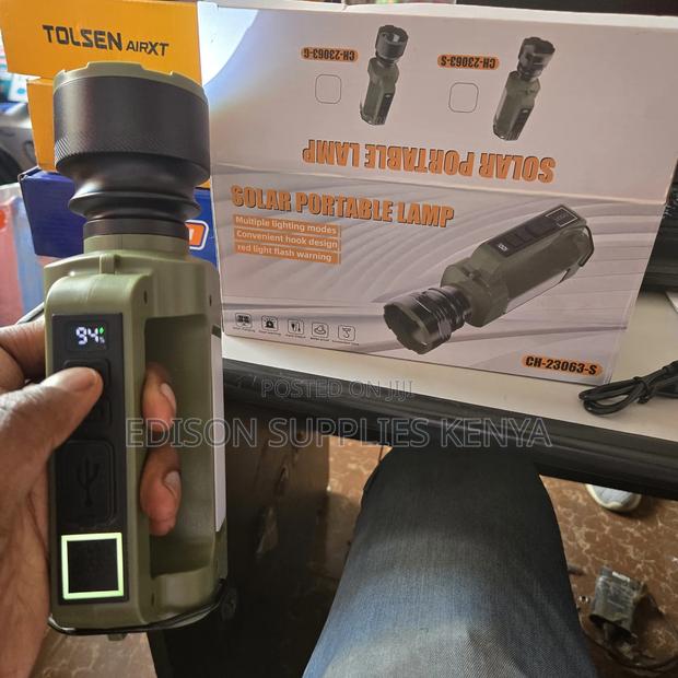 Rechargeable Torch With Solar Charging Panel Led Power Flashlight - thumbnail 8