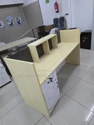 Rectangular Wooden Modern Reception Desk