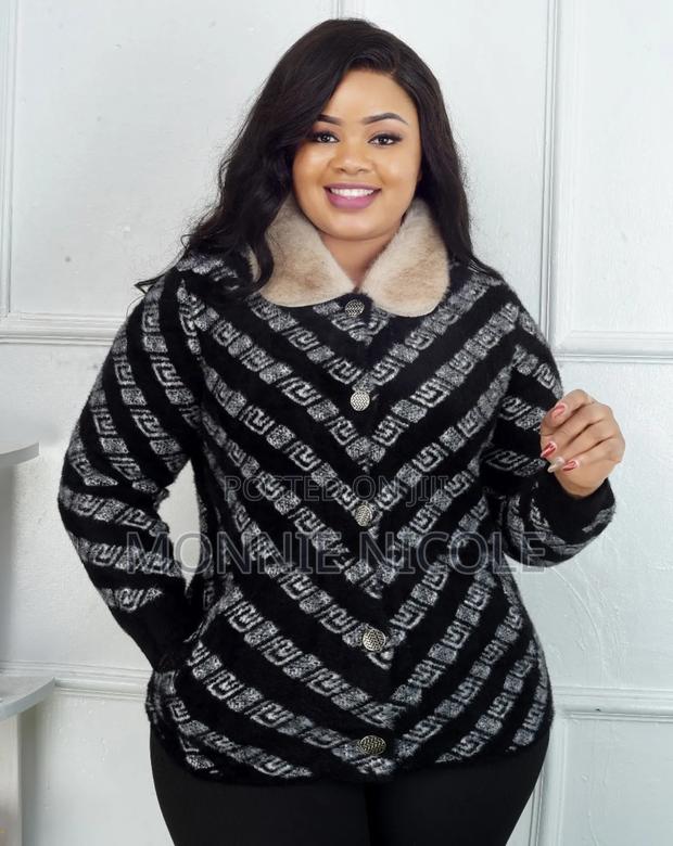 Elegant Ladies Sweater - thumbnail 3