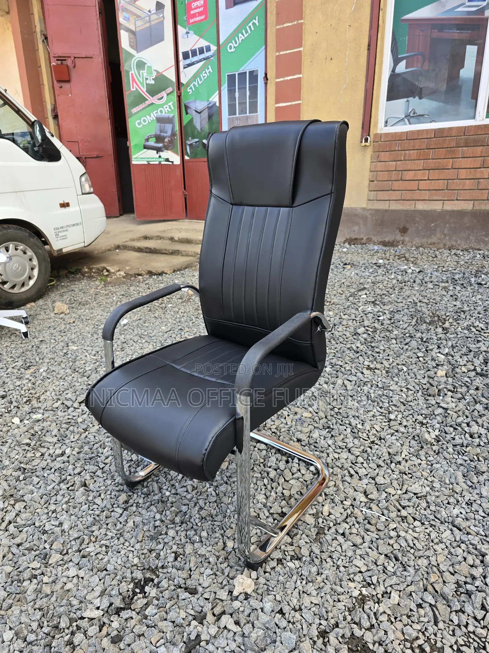 Black Leather High Back Executive Visitor Seat
