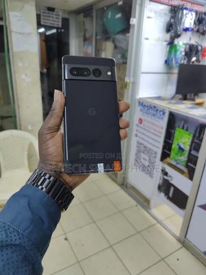 New Google Pixel 7 Pro 128 GB Black - main view