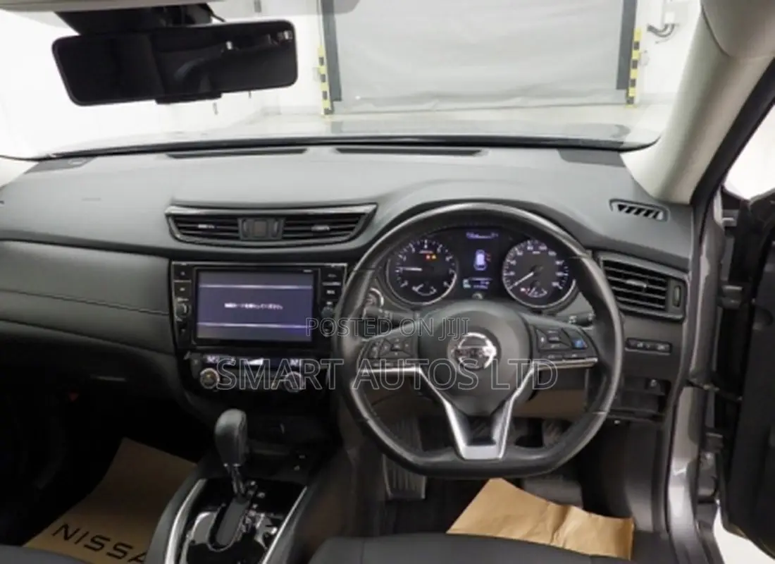 Nissan X-Trail 2018 Gray