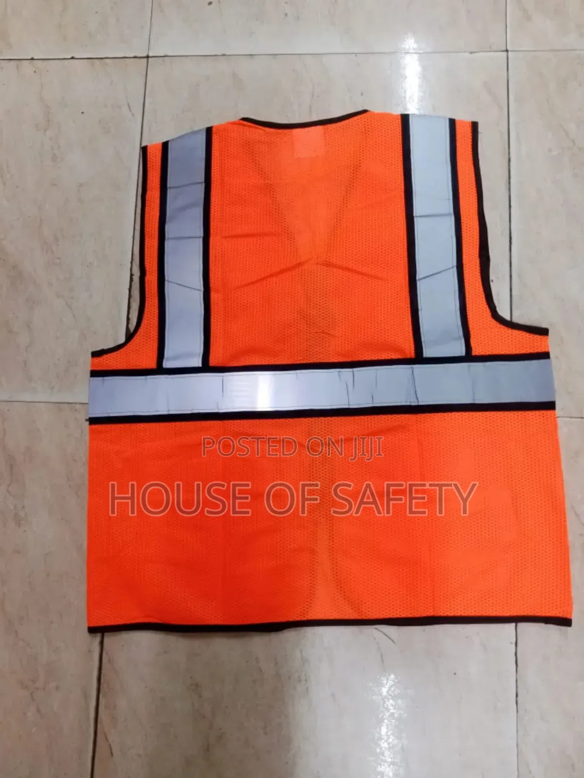 Mesh Reflectors With Pockets