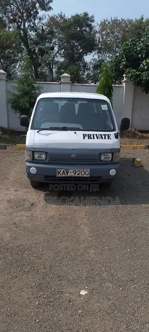 Nissan Vanette 1997 White