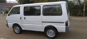 Nissan Vanette 1997 White