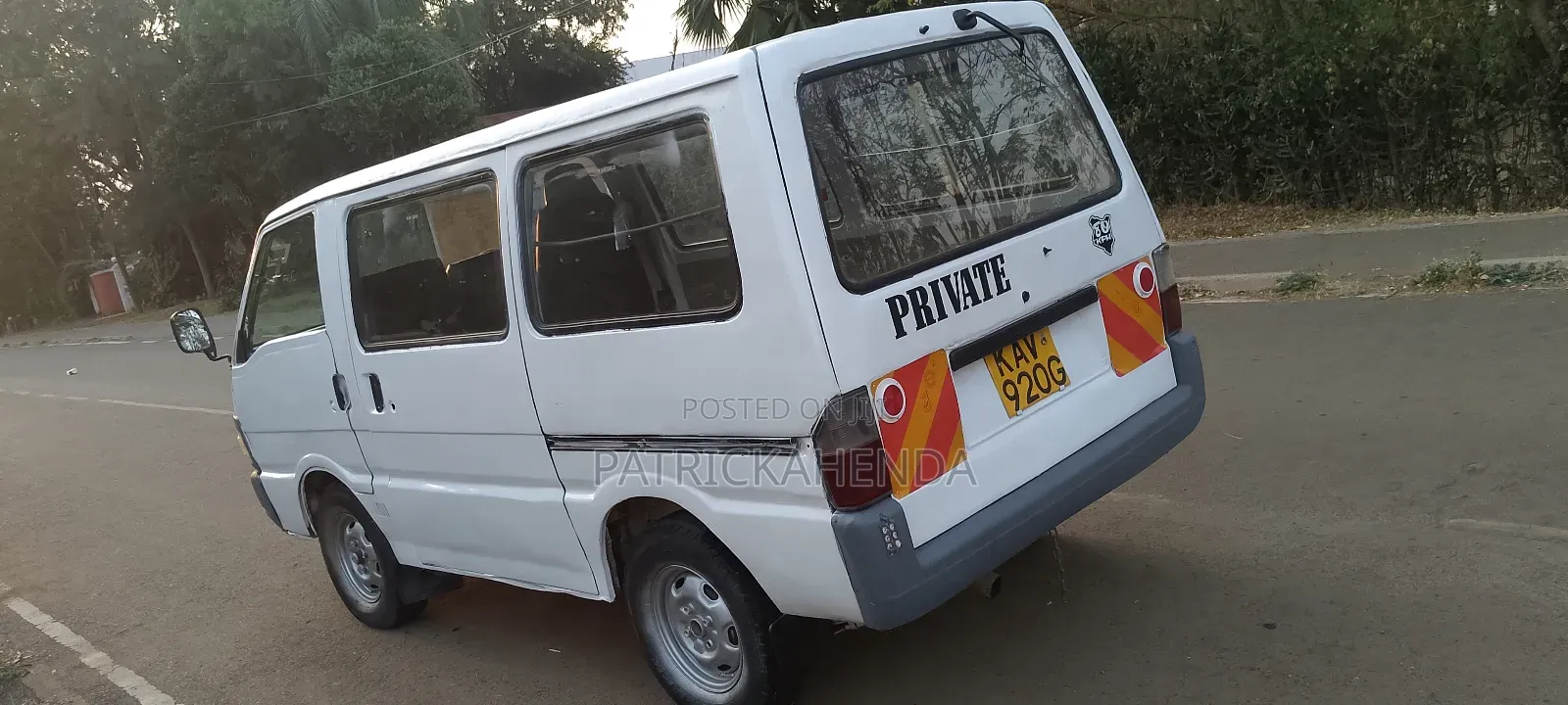 Nissan Vanette 1997 White
