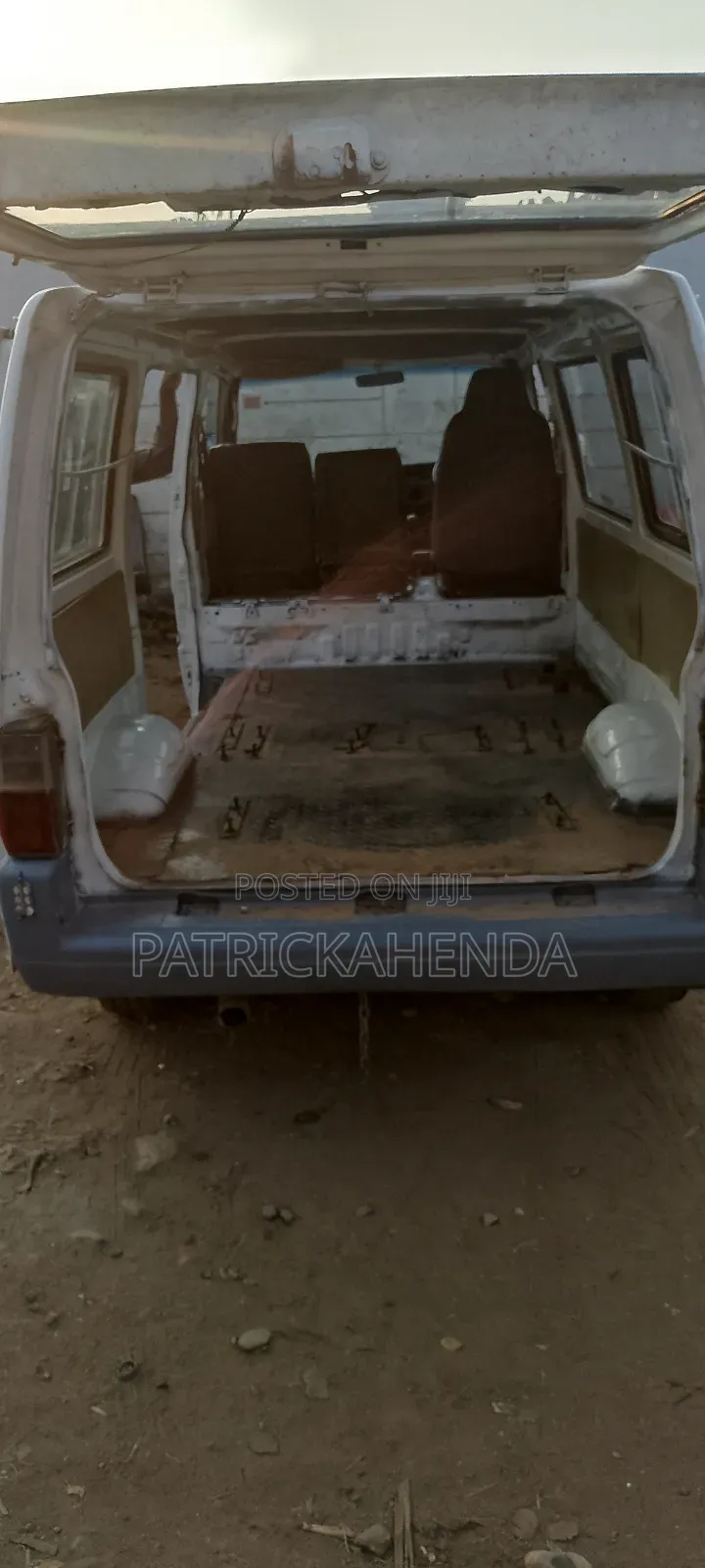 Nissan Vanette 1997 White
