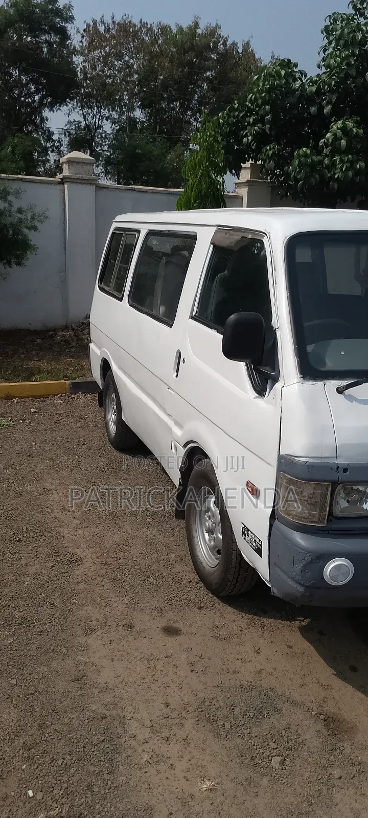 Nissan Vanette 1997 White