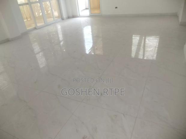 5bdrm Penthouse in Mvita - Saba Saba for rent