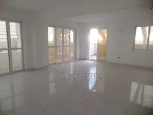 5bdrm Penthouse in Mvita - Saba Saba for rent