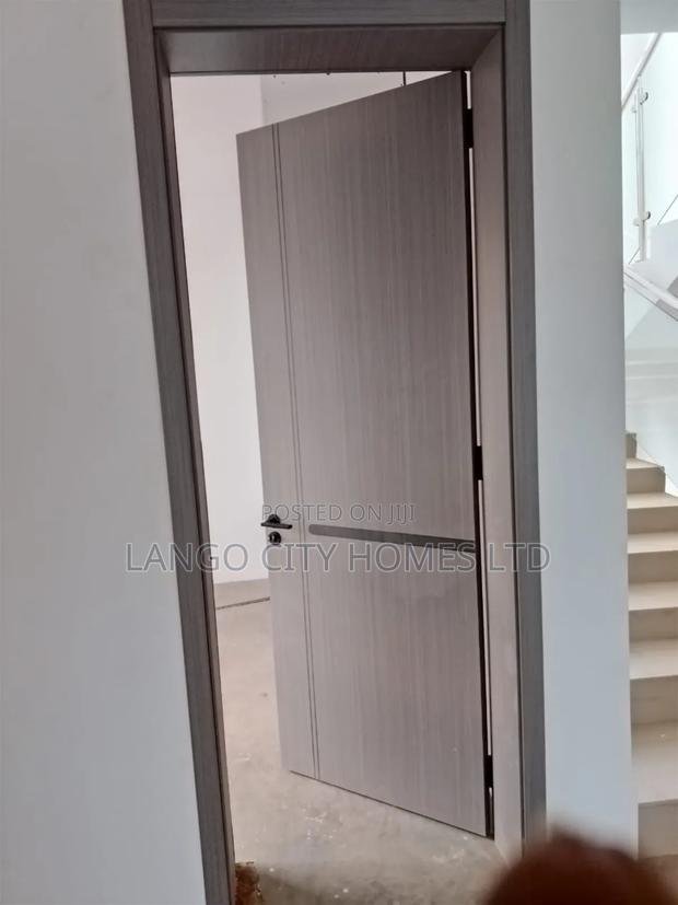 Grey Solid Modern Interior Doors - thumbnail 2