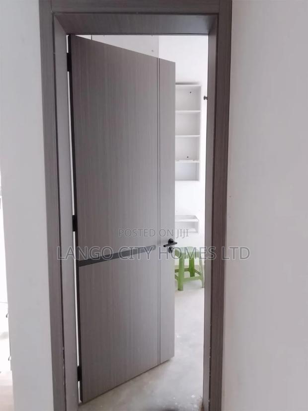 Grey Solid Modern Interior Doors - thumbnail 5