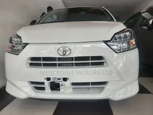 Toyota Pixis 2018 White