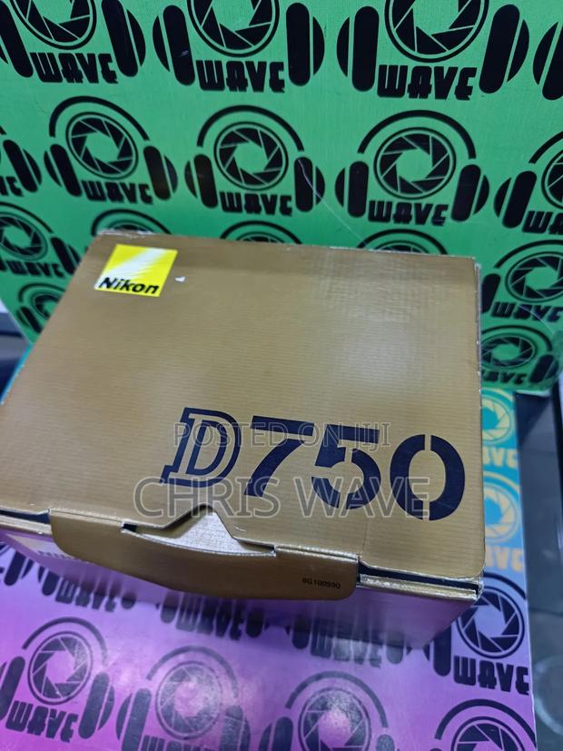 New Nikon D750 - thumbnail 2