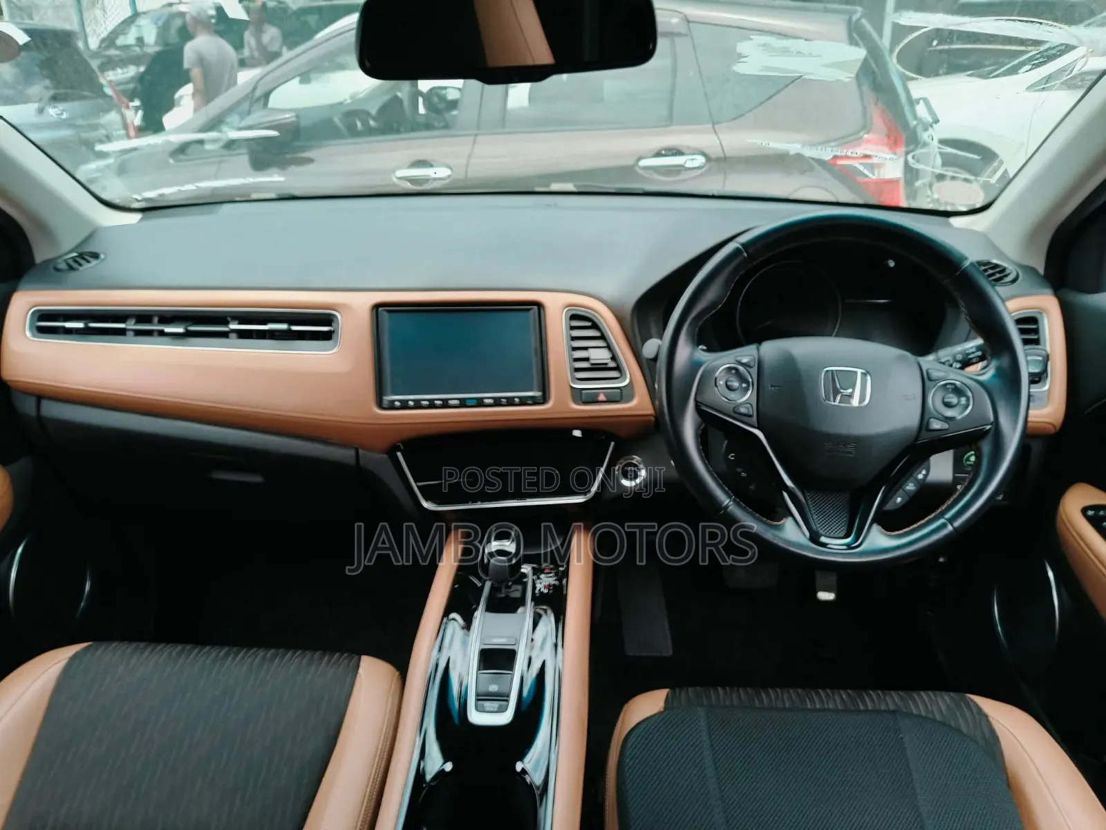 Honda Vezel 1.5 Hybrid 2WD 2019 Matt Black