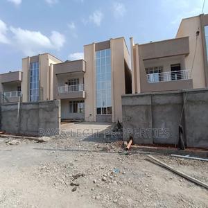 4bdrm Maisonette in Tola Estate Mangu, Thika for sale