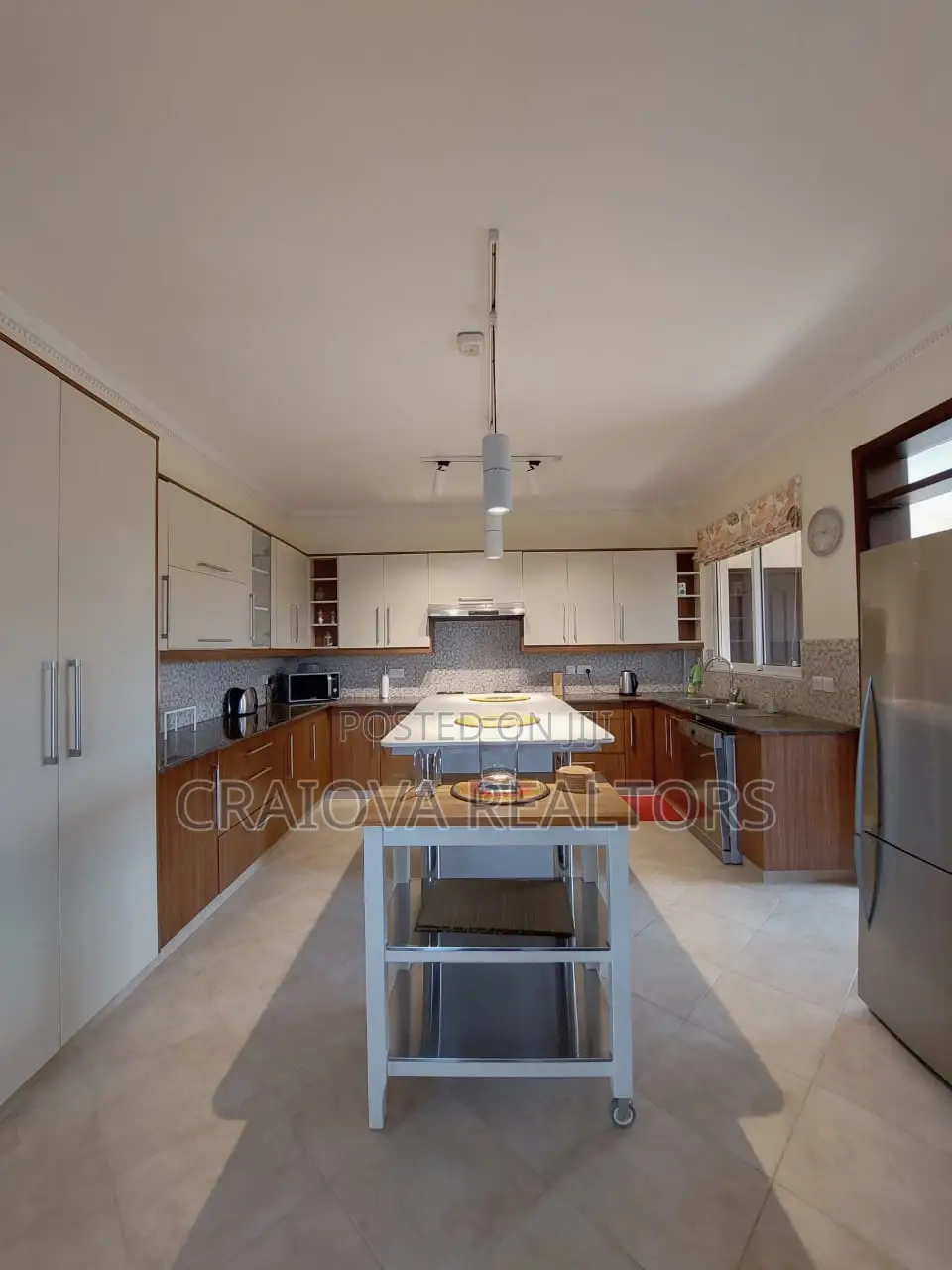 Furnished 3bdrm Apartment in Westlands for rent