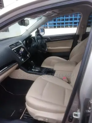 Subaru Outback 2.5i Touring AWD 2018 Gold