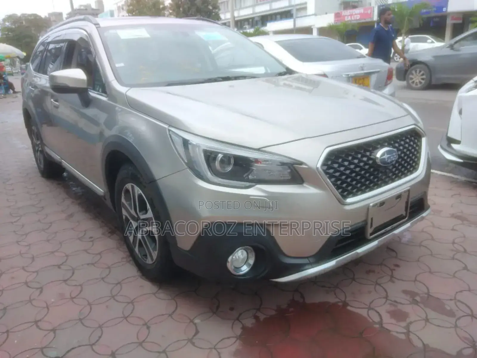 Subaru Outback 2.5i Touring AWD 2018 Gold