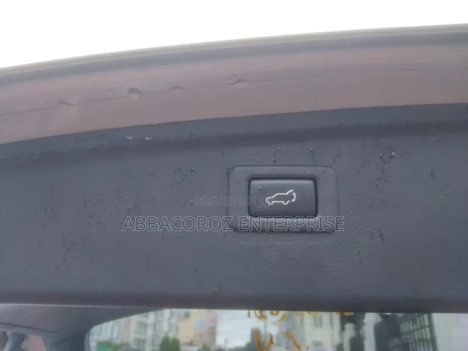 Subaru Outback 2.5i Touring AWD 2018 Gold