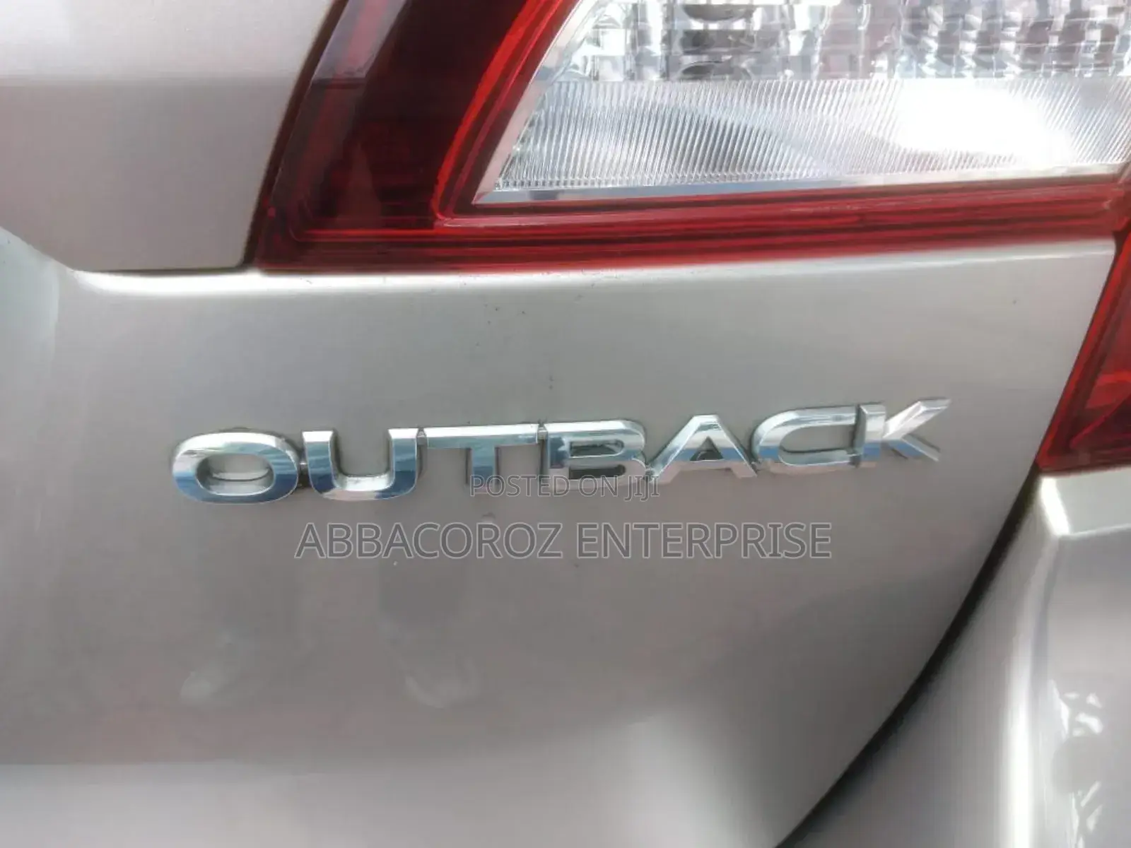 Subaru Outback 2.5i Touring AWD 2018 Gold