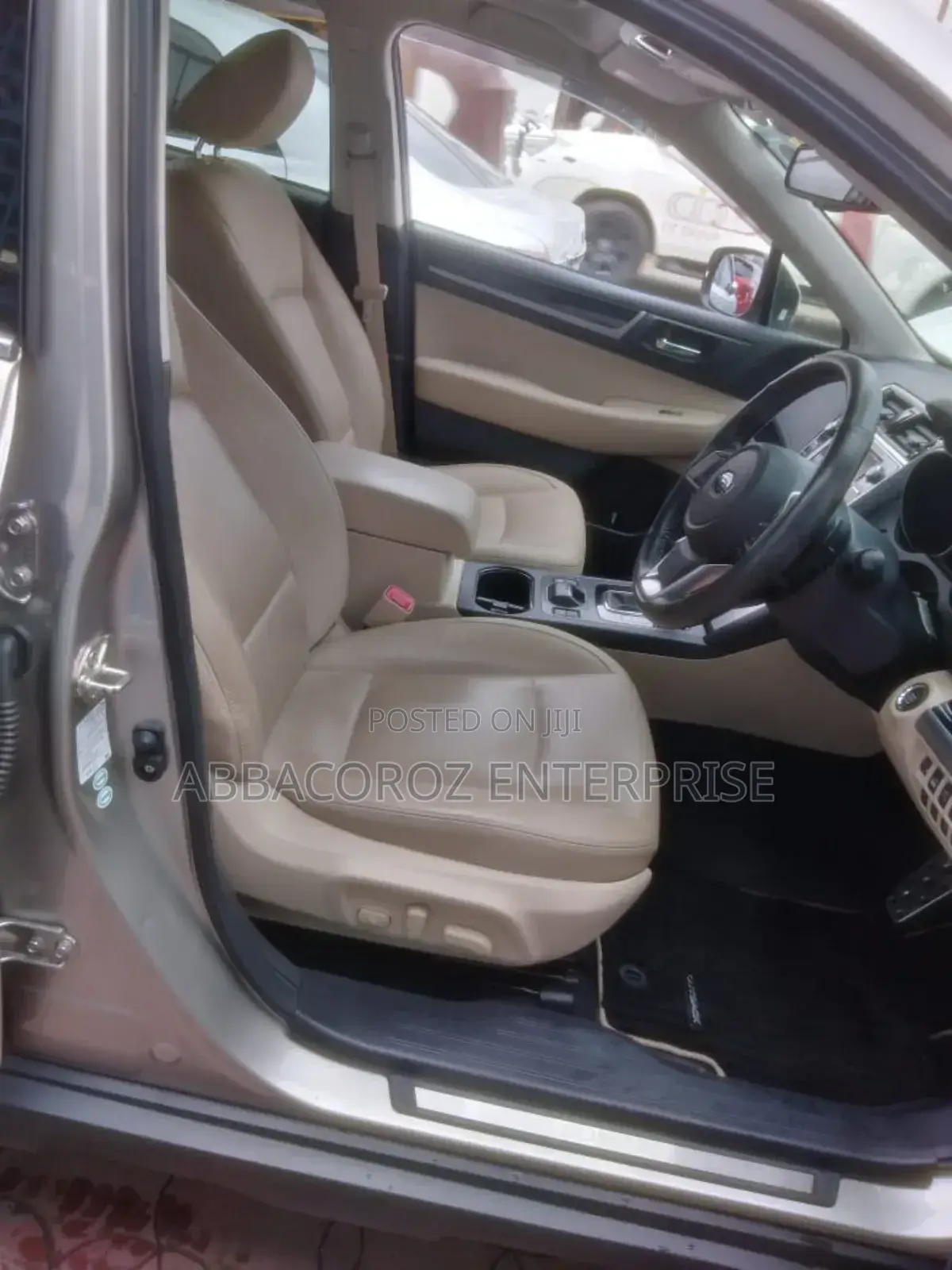 Subaru Outback 2.5i Touring AWD 2018 Gold