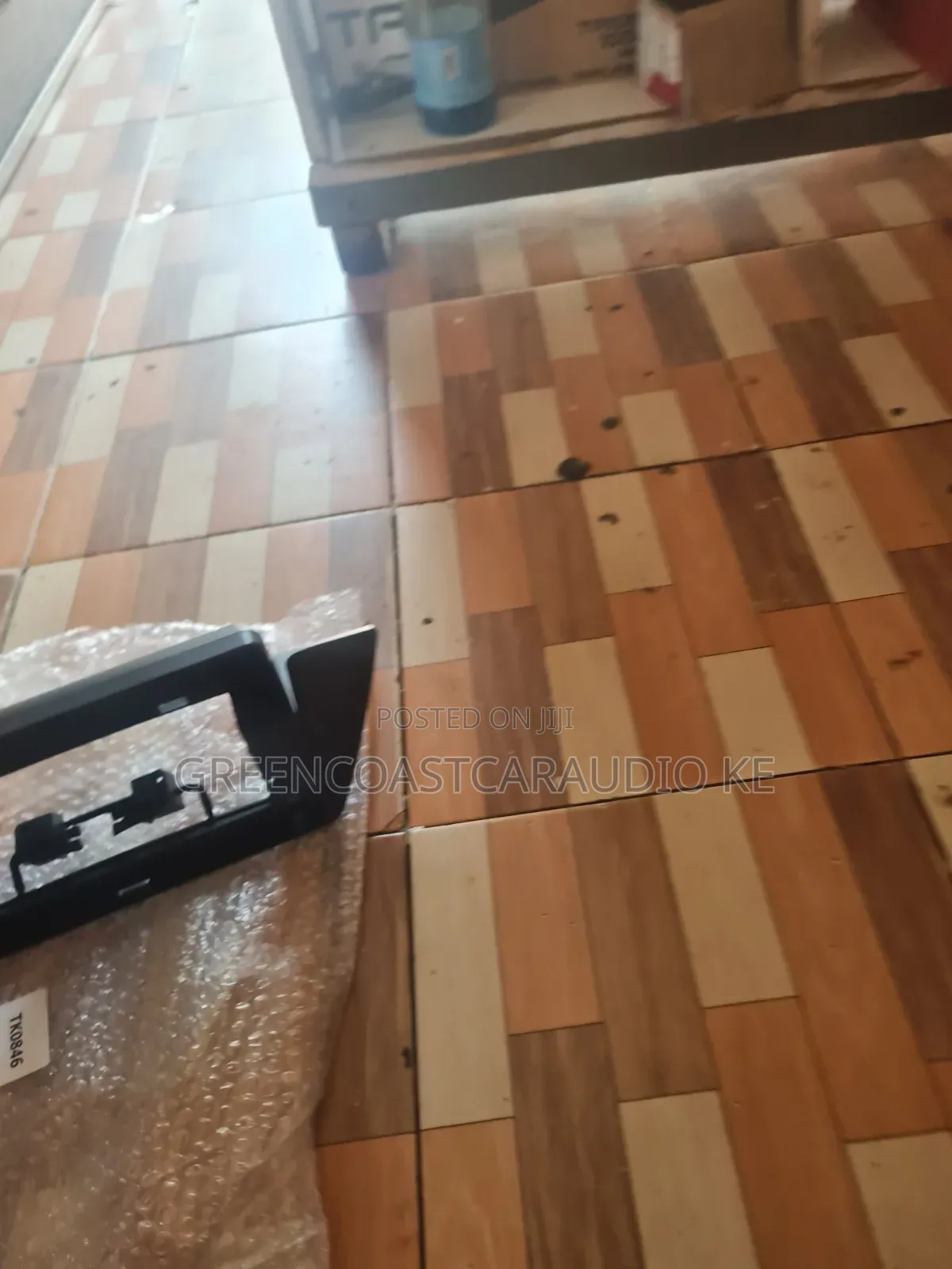 BMW X1 E83 Android Radio Frame or Console