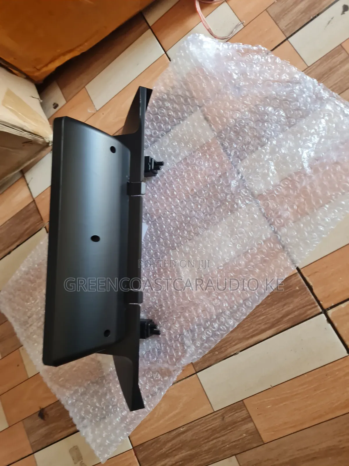 BMW X1 E83 Android Radio Frame or Console