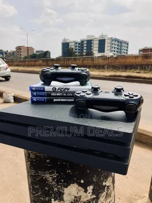 Ps4 Pro 2controllers and 3games Ready.