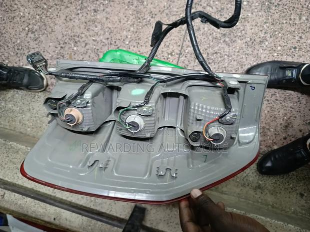 Hilux Levo Smoked Taillight. - thumbnail 3