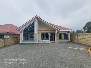 4bdrm Bungalow in Mericho Road, Matasia for sale