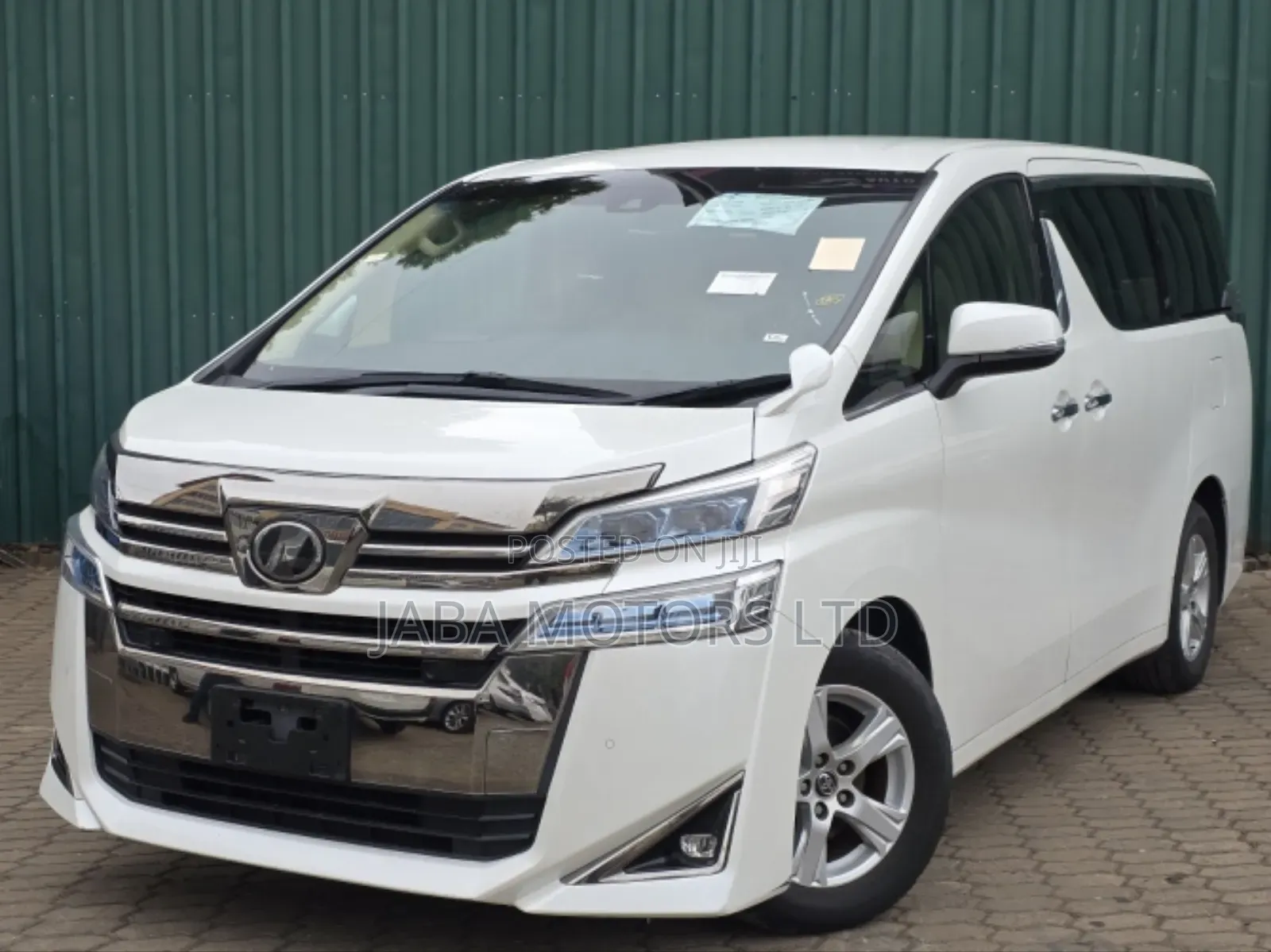 Toyota Vellfire 2018 White