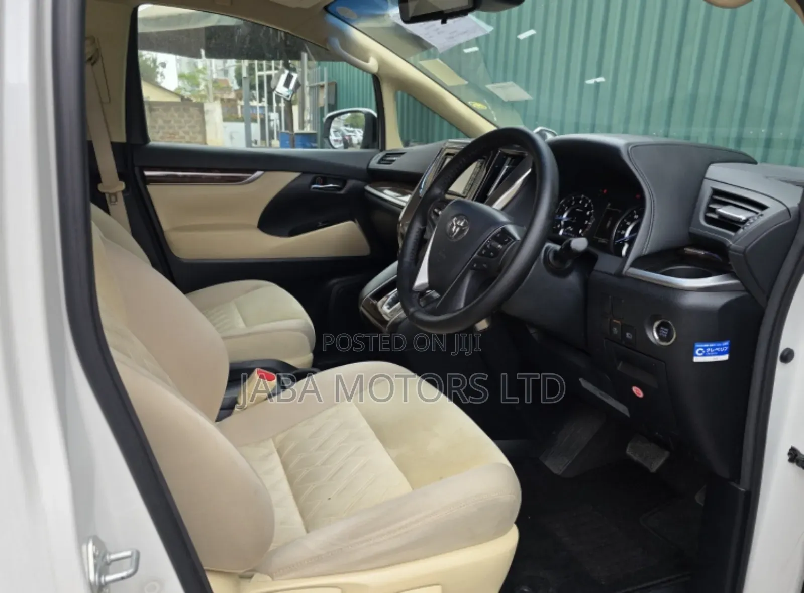 Toyota Vellfire 2018 White