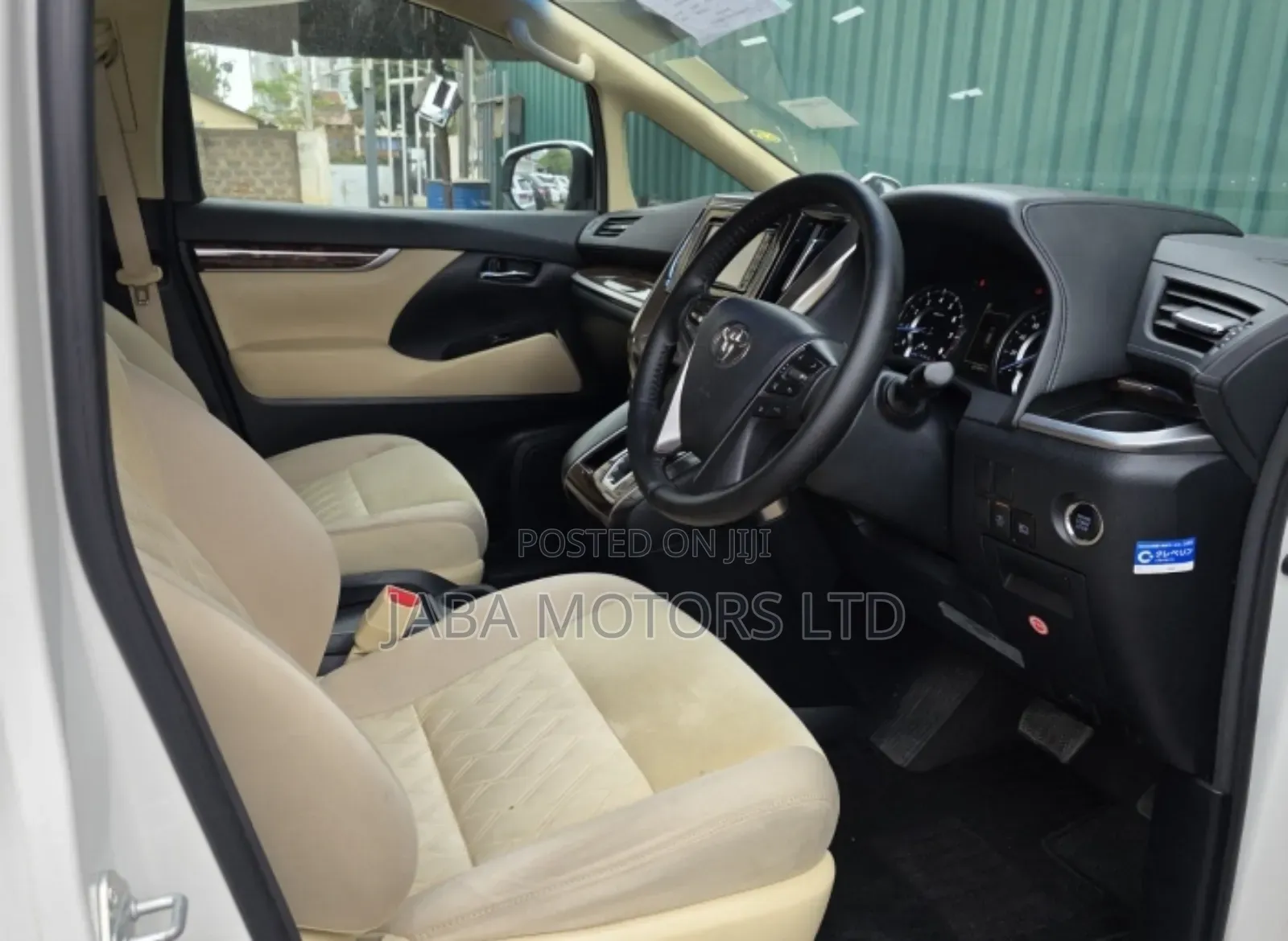 Toyota Vellfire 2018 White