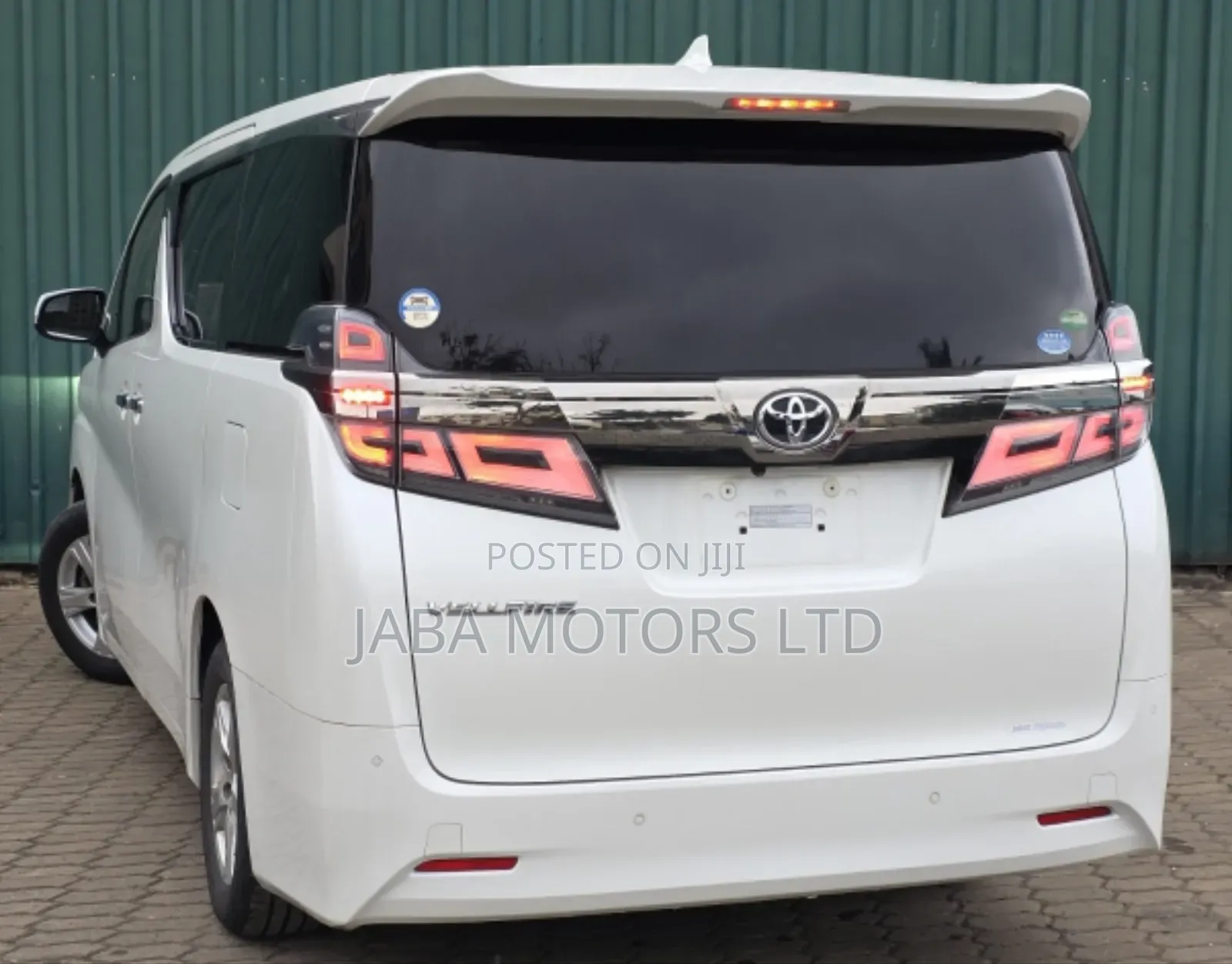 Toyota Vellfire 2018 White