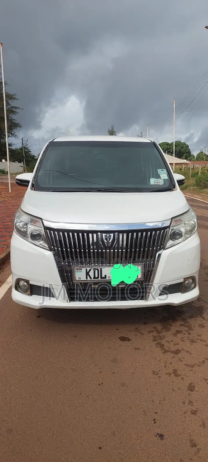 Toyota Esquire 2016 Pearl