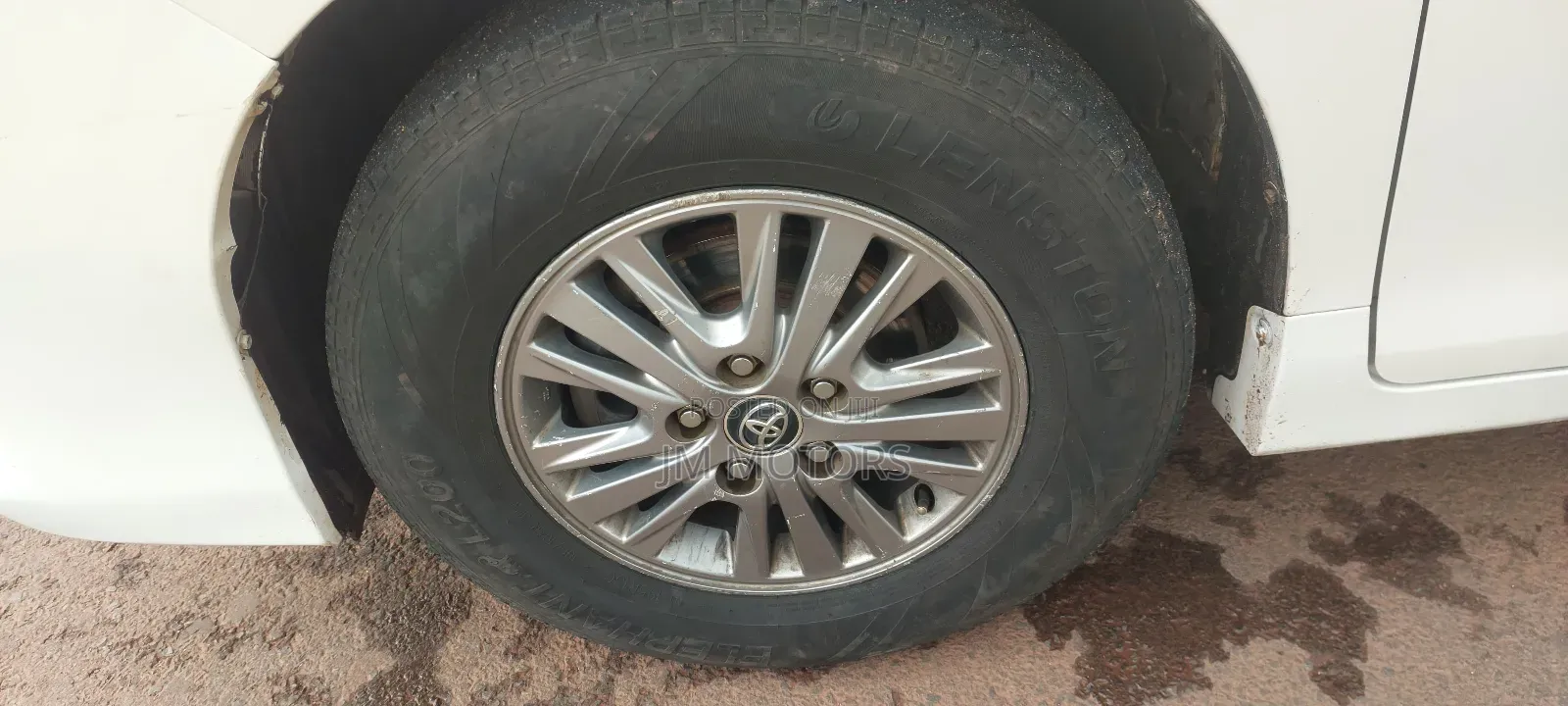 Toyota Esquire 2016 Pearl