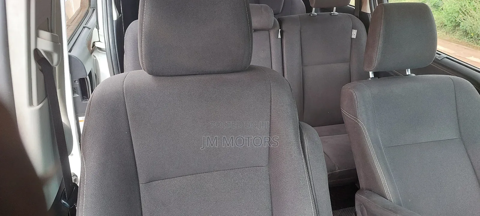 Toyota Esquire 2016 Pearl
