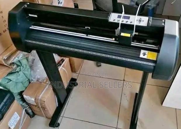 Accurate Plotter Vinyl Cutter Machine 2ft in Stock - main view