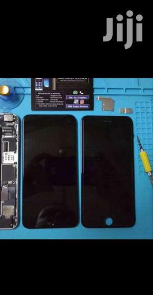 iPhone Screens Repair