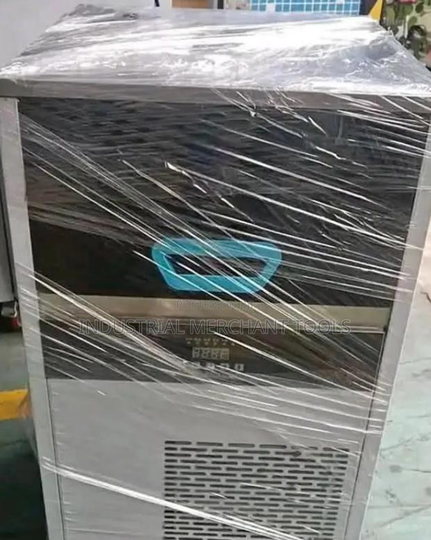 60kgs Ice Making Machine -Excellent - main view