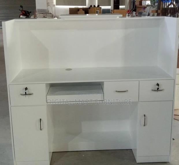 Office Desk: Tailored Reception Office Desk - thumbnail 2