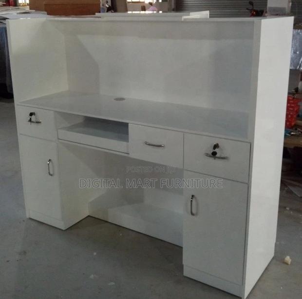 Office Desk: Tailored Reception Office Desk - thumbnail 3