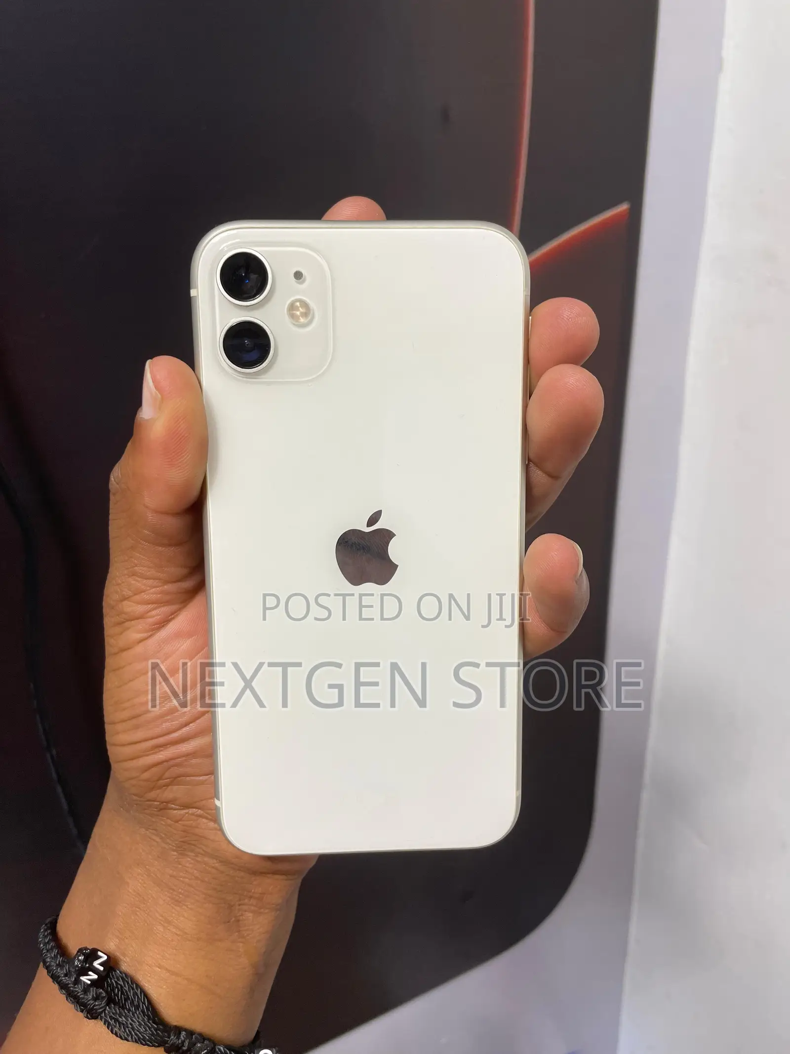 Apple iPhone 11 64 GB White