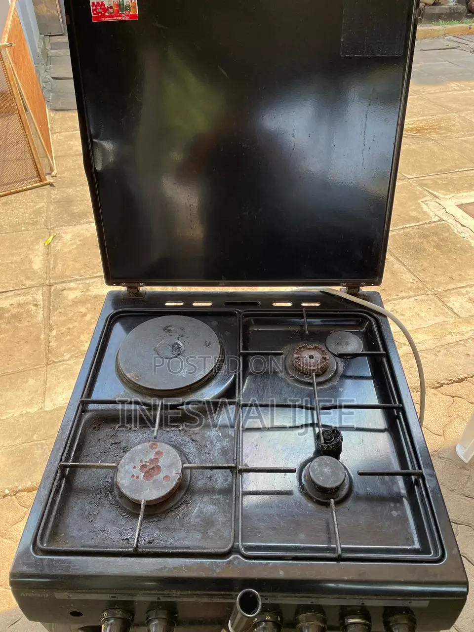 Used 3g+1e 60x60 Black Cooker