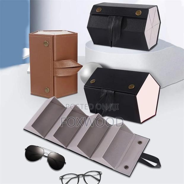 Portable Foldable Sunglasses Case Cover Organizer - main view